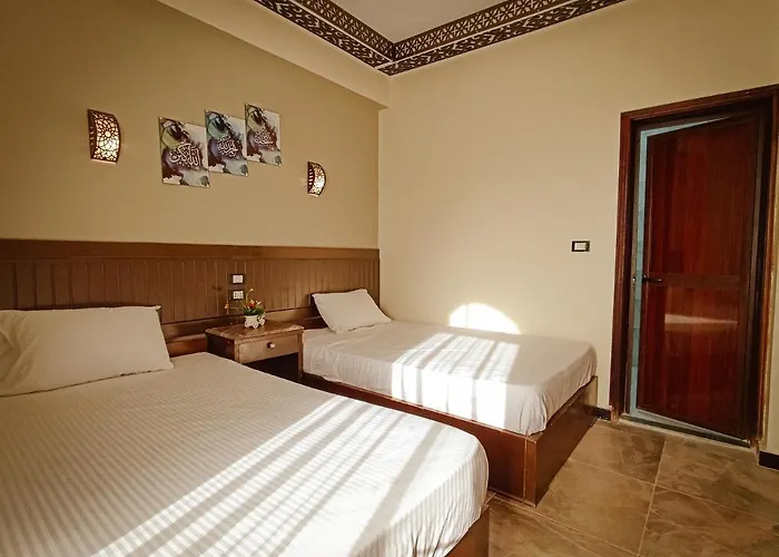 Apartmanhotel Shabana House *