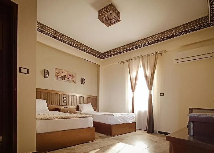 Shabana House Apartmanhotel *